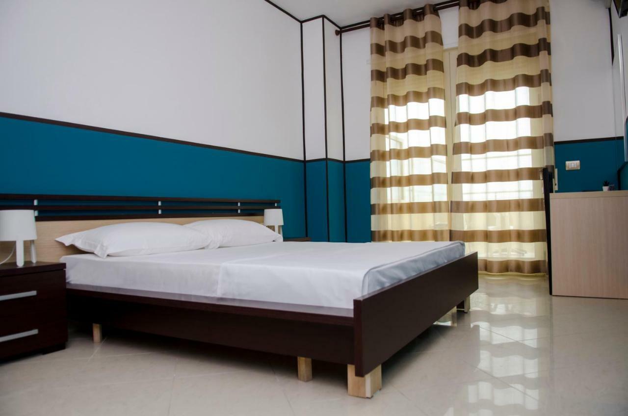 Hotel Vala Durrës Zewnętrze zdjęcie
