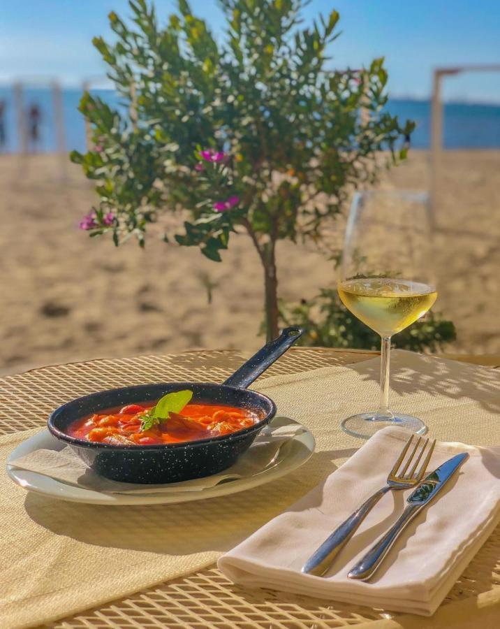 Hotel Vala Durrës Zewnętrze zdjęcie